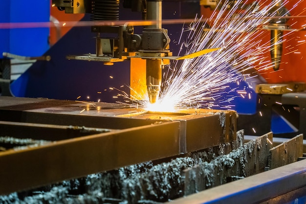 Jakie korzyści niesie za sobą precyzyjna obróbka aluminium dla nowoczesnego przemysłu?
